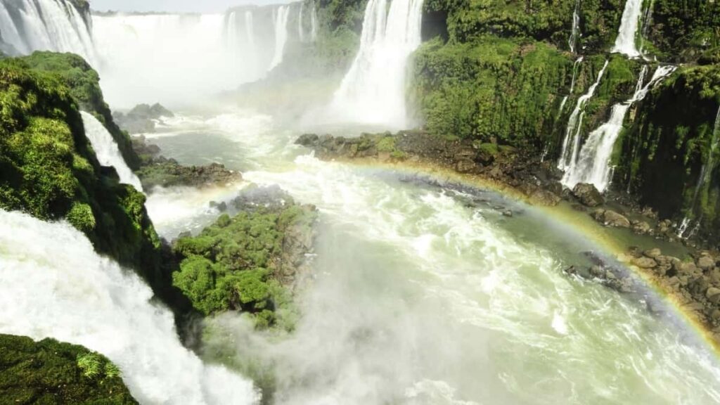 Praktische Anleitung fur osterreichische Creator: wie du UruguayMarken auf Taobao findest, kontaktierst und in trendige FashionLookbooks verwandelst inkl. Marktinsights und PraxisCheck.